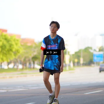 Runner Photo 7665407