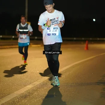 Runner Photo 7665431