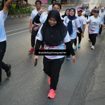 Runner Photo 7665447