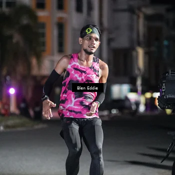 Runner Photo 7665450