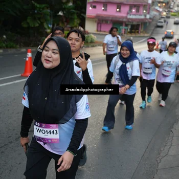 Runner Photo 7665453