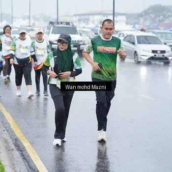 Runner Photo 7665508