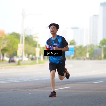 Runner Photo 7665526