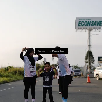 Runner Photo 7665531