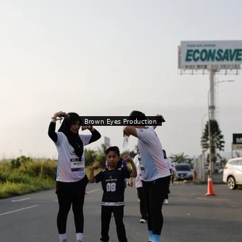 Runner Photo 7665538