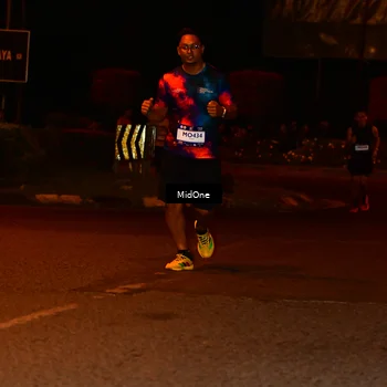 Runner Photo 7665548