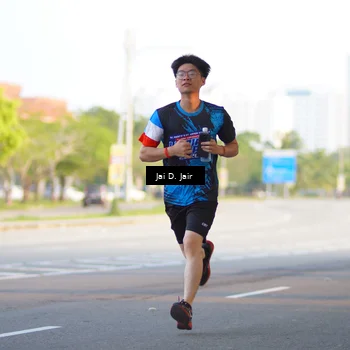 Runner Photo 7665569
