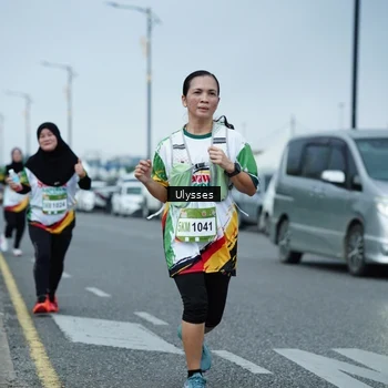 Runner Photo 7665582