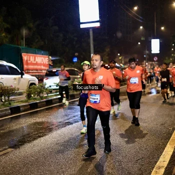 Runner Photo 7665619