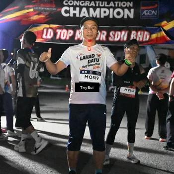 Runner Photo 7665620
