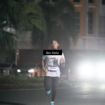 Runner Photo 7665631