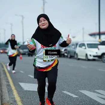 Runner Photo 7665637