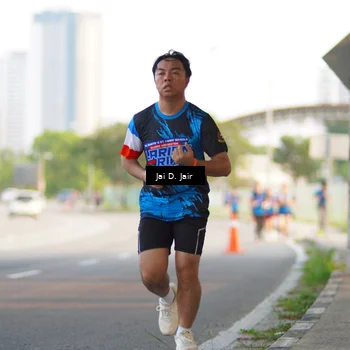 Runner Photo 7665653