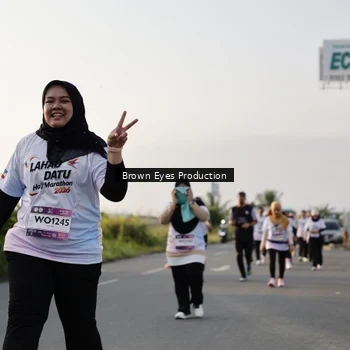 Runner Photo 7665686