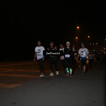 Runner Photo 7665687
