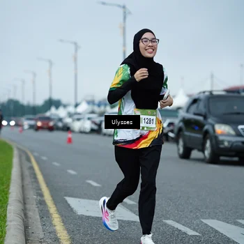 Runner Photo 7665691