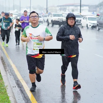 Runner Photo 7665694