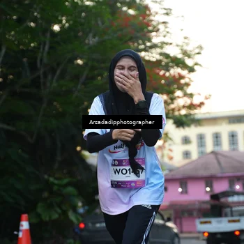 Runner Photo 7665695