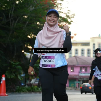 Runner Photo 7665699