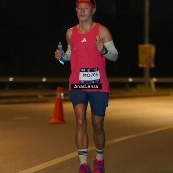 Runner Photo 7665713