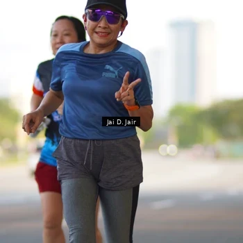 Runner Photo 7665714