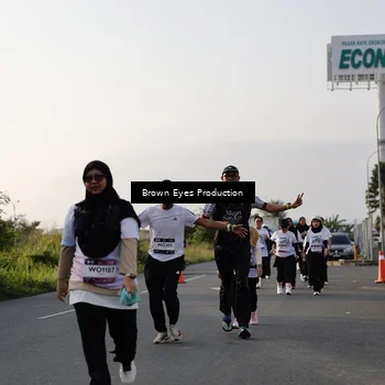 Runner Photo 7665725