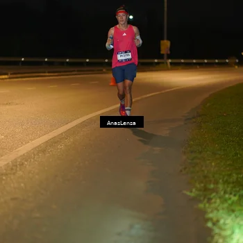 Runner Photo 7665726