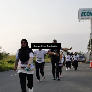 Runner Photo 7665729