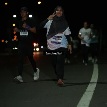 Runner Photo 7665732