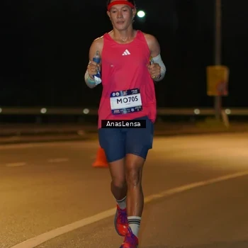 Runner Photo 7665733
