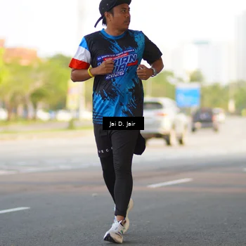 Runner Photo 7665741