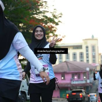 Runner Photo 7665748