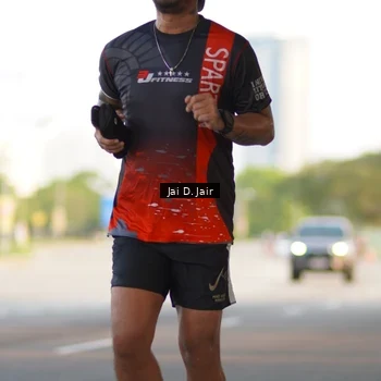 Runner Photo 7665761