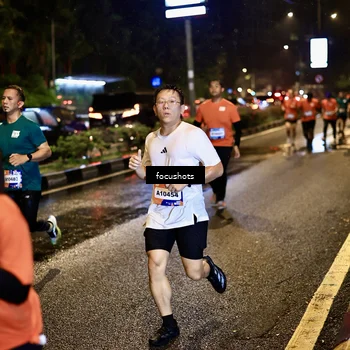 Runner Photo 7665762