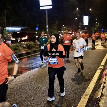 Runner Photo 7665776