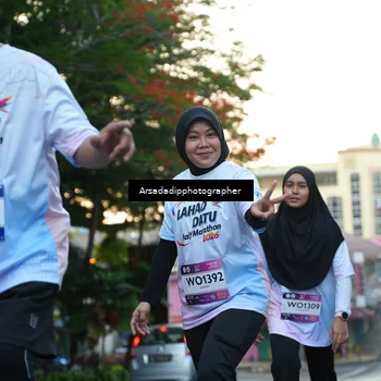 Runner Photo 7665781
