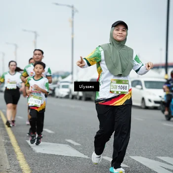Runner Photo 7665796
