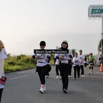 Runner Photo 7665809