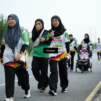 Runner Photo 7665835
