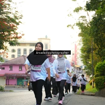 Runner Photo 7665840
