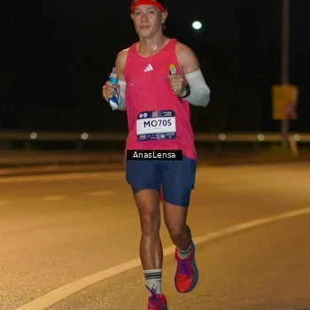 Runner Photo 7665843