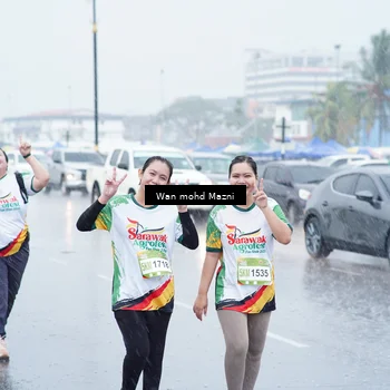 Runner Photo 7665847