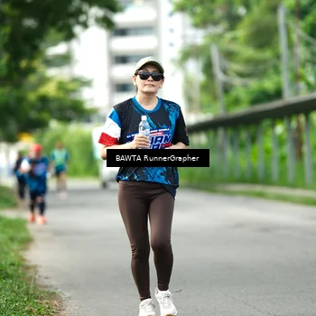 Runner Photo 7665852