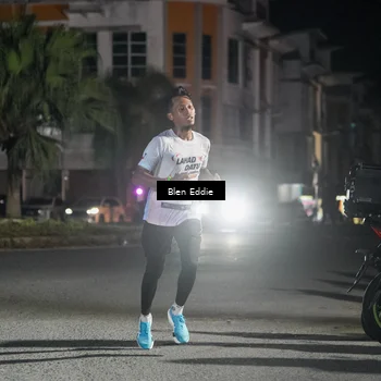 Runner Photo 7665859