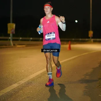 Runner Photo 7665864