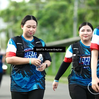 Runner Photo 7665913
