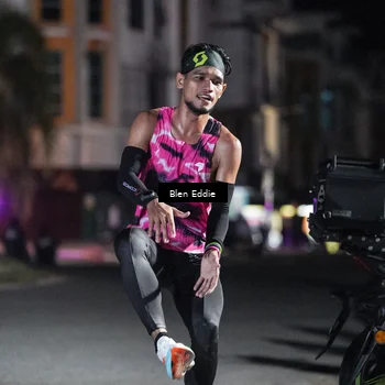 Runner Photo 7665965