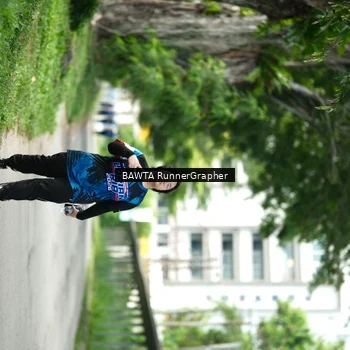 Runner Photo 7665973