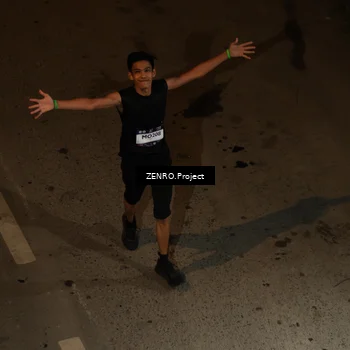 Runner Photo 7665982