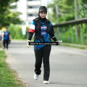 Runner Photo 7665983